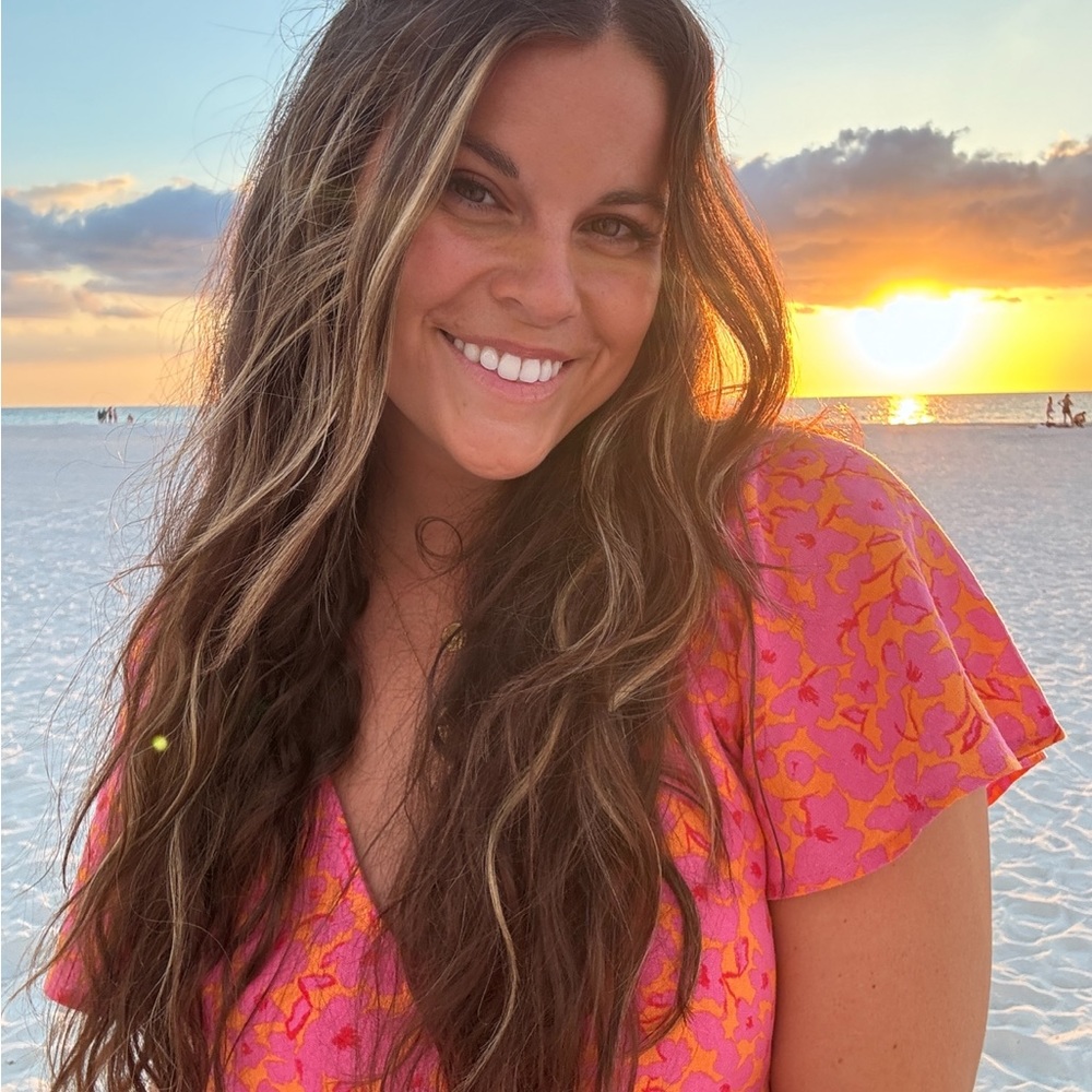 Meet your Posher, Felicity